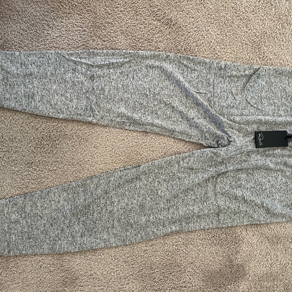 Rails Joggers (Devon Fuzzy Grey) - Picture 3 of 6